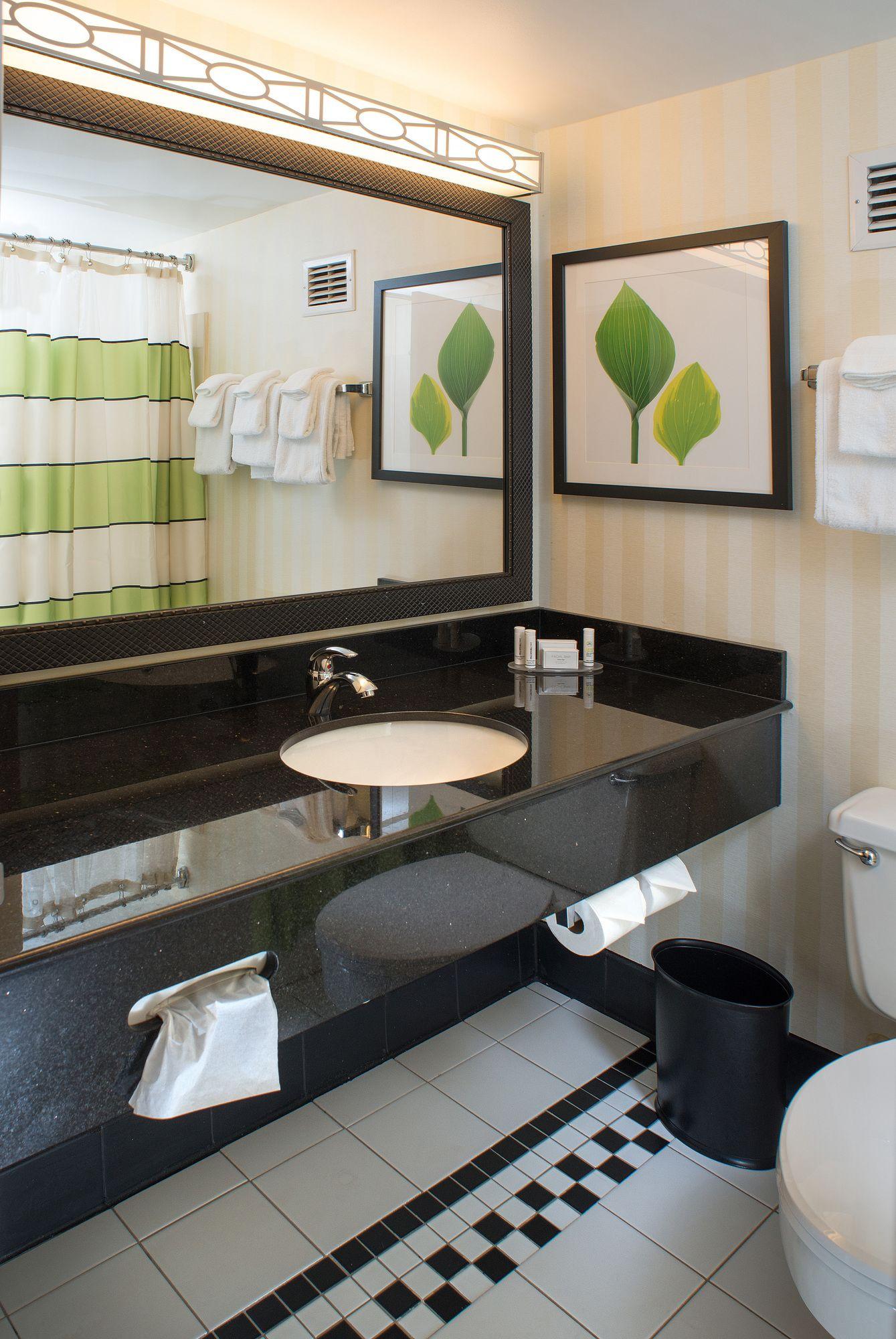 Best Western Plus Beckley Inn Екстер'єр фото