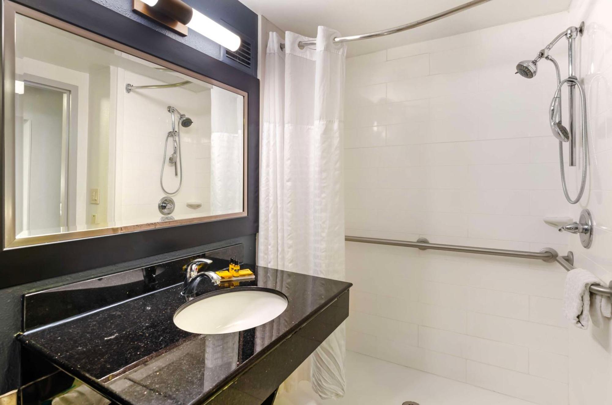 Best Western Plus Beckley Inn Екстер'єр фото