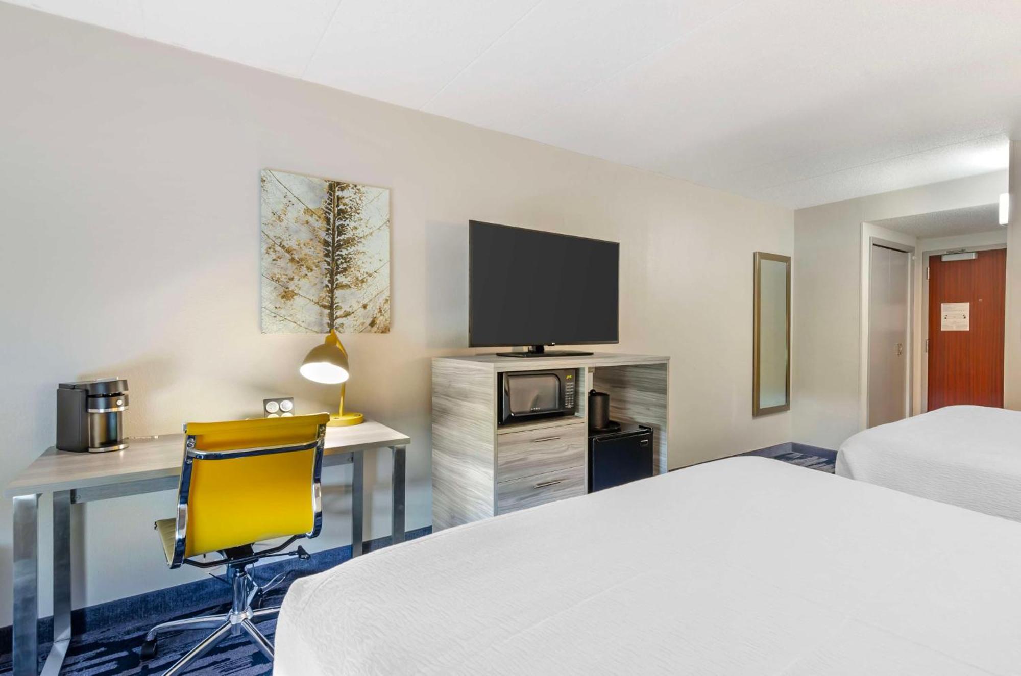 Best Western Plus Beckley Inn Екстер'єр фото
