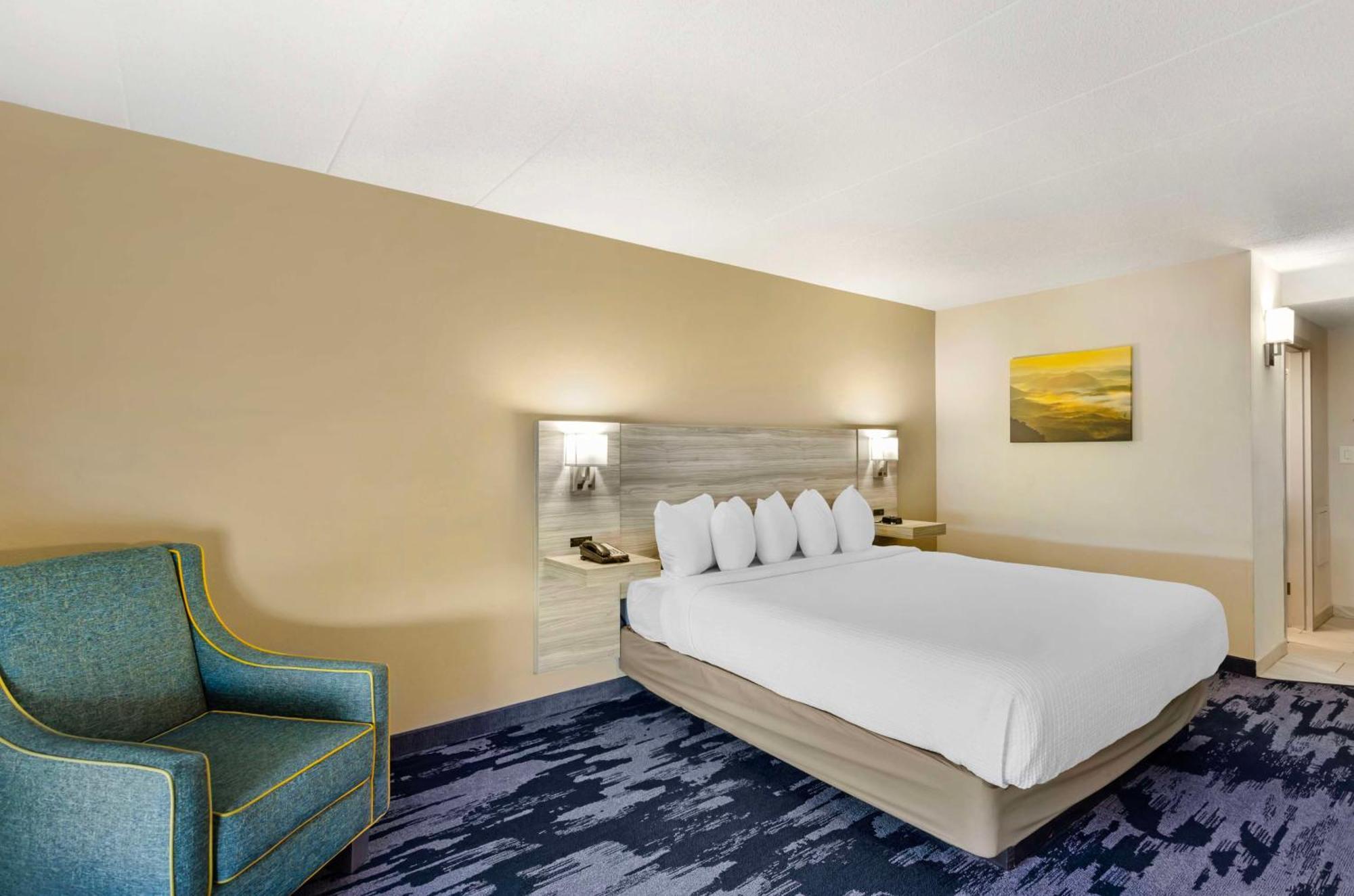 Best Western Plus Beckley Inn Екстер'єр фото