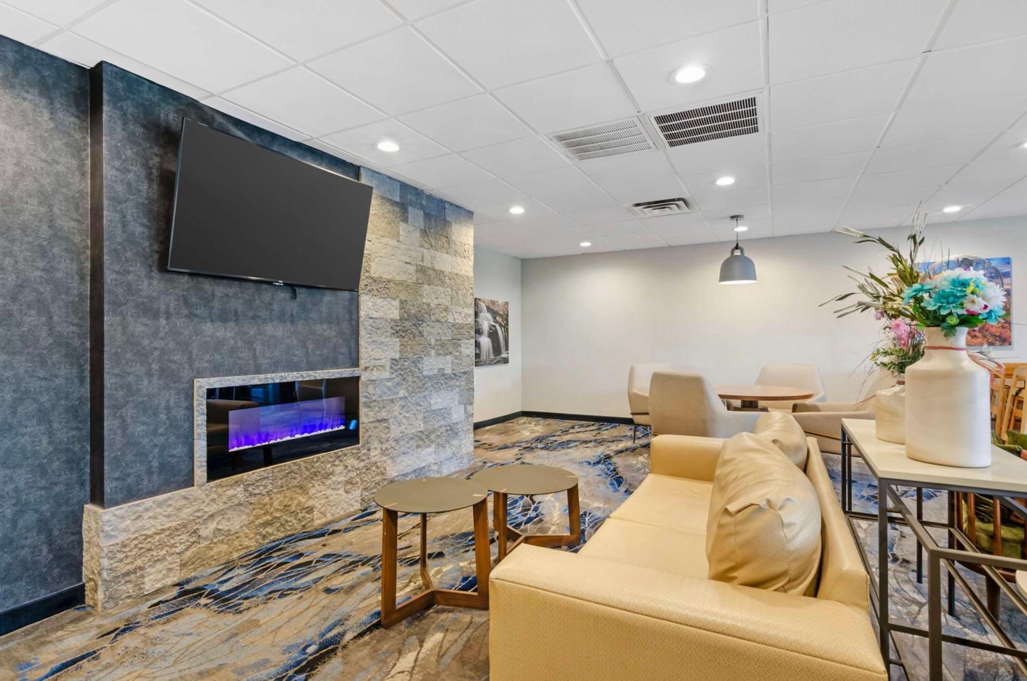 Best Western Plus Beckley Inn Екстер'єр фото